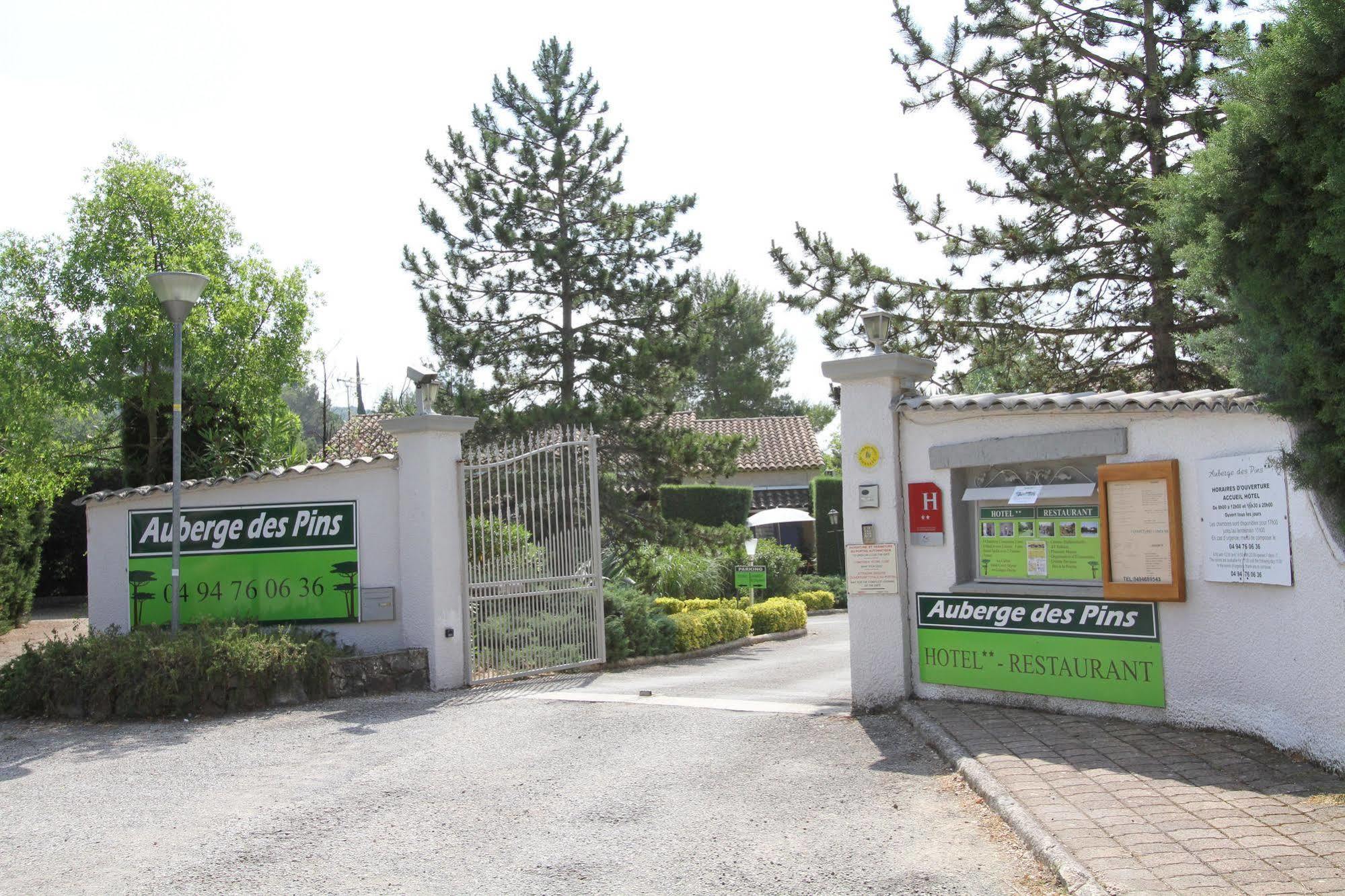 Auberge Des Pins Tourrettes Exterior foto